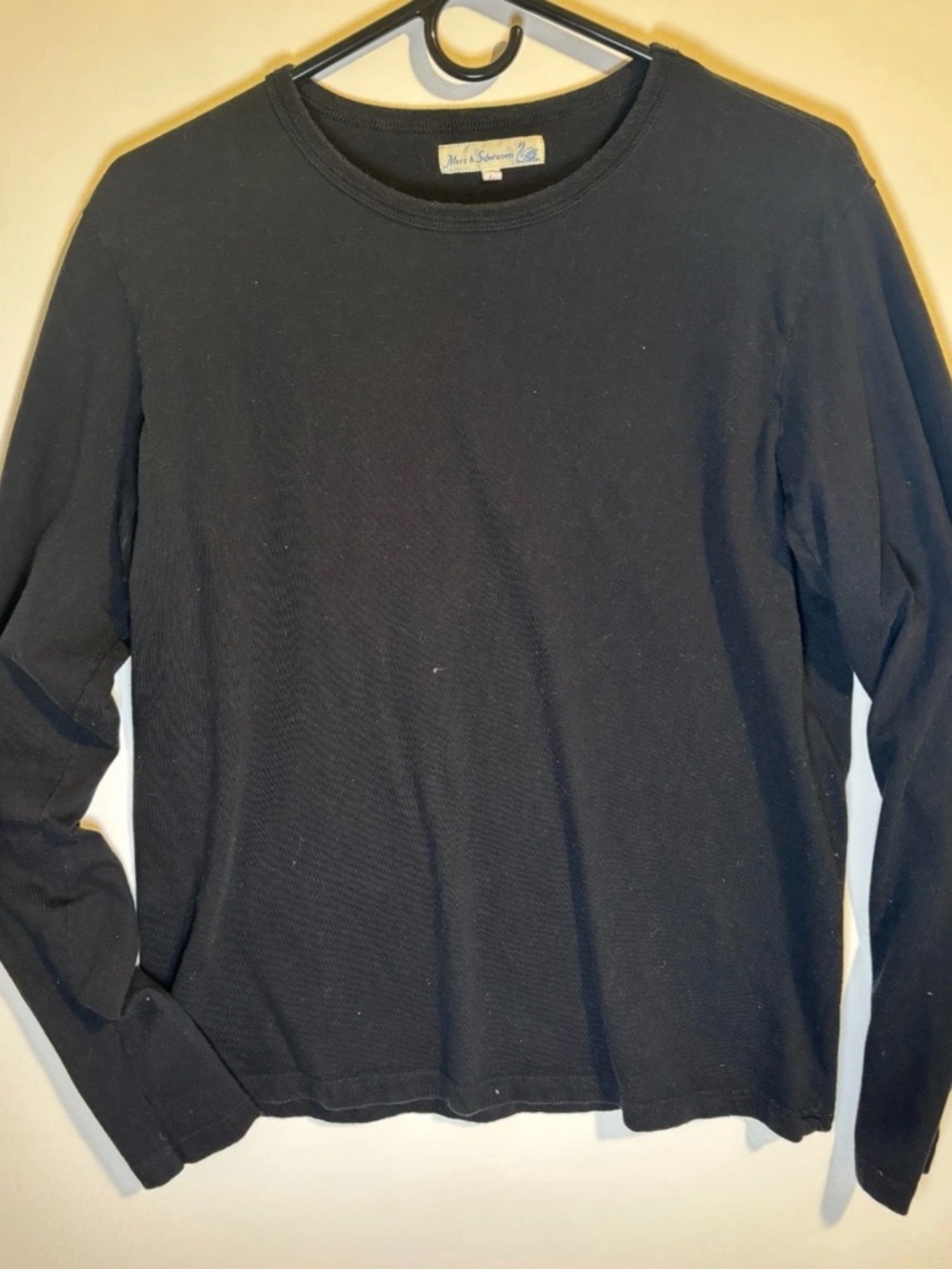 Men's Black Long-Sleeve Crewneck Shirt by Merz B Schwanen